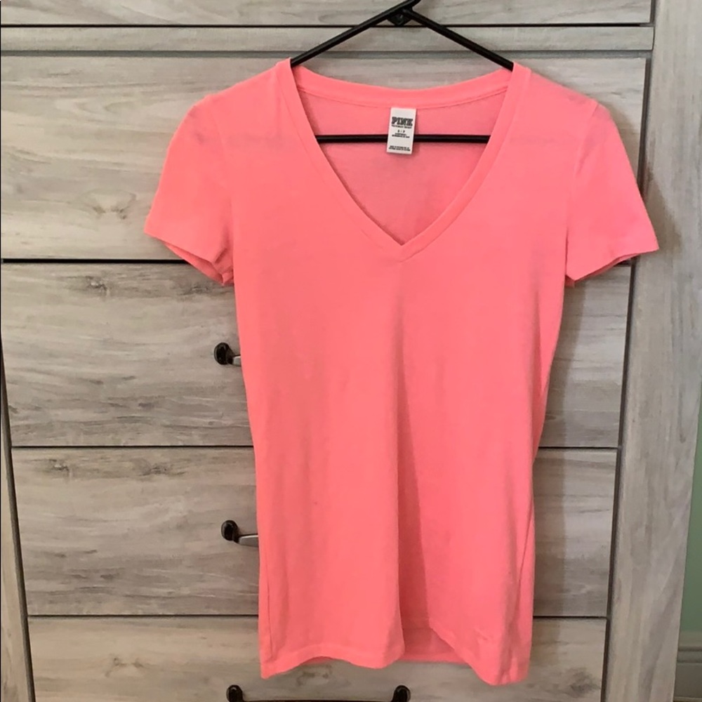 PINK v neck size small